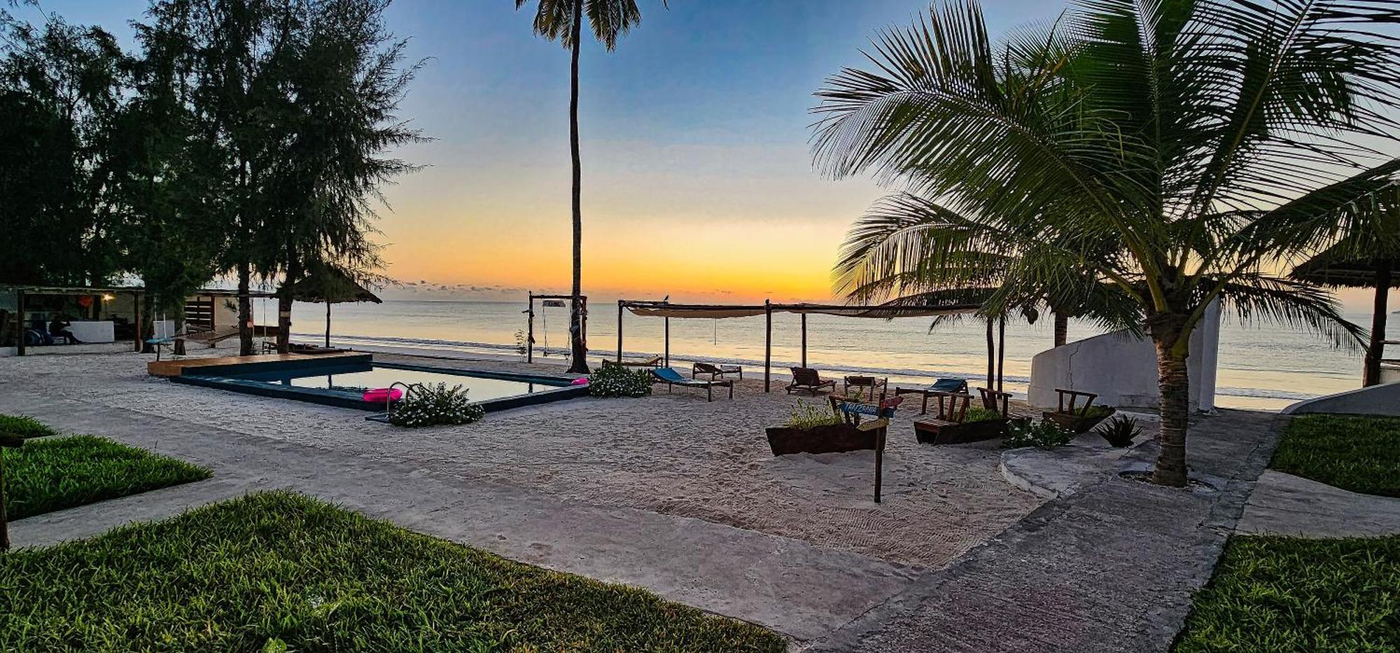 Avo Boutique Hotel Dikoni Bagian luar foto