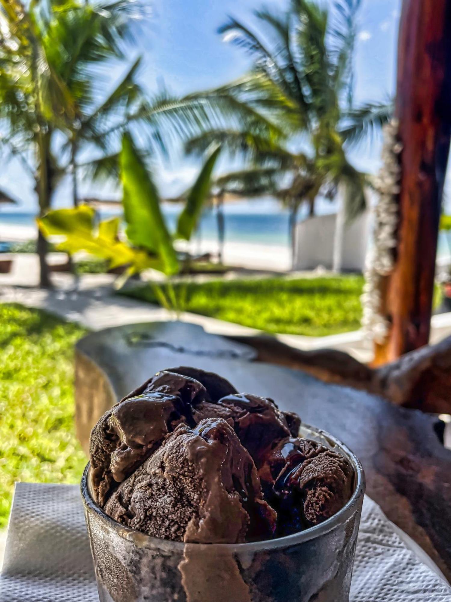 Avo Boutique Hotel Dikoni Bagian luar foto